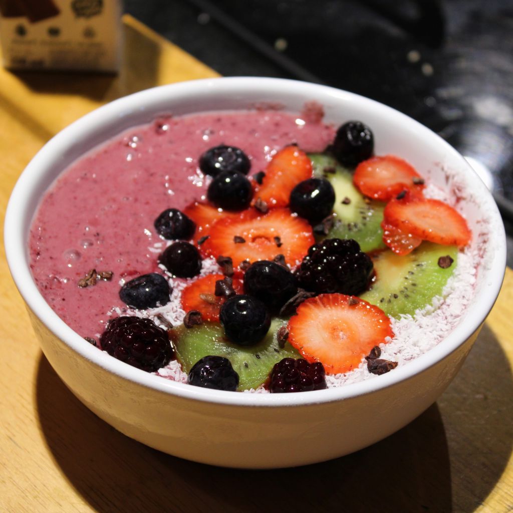 Smoothie Bowl De Frutas Vermelhas Vida Veg